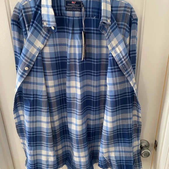 Vineyard Vine Long Sleeve Button Up - Picture 4 of 4